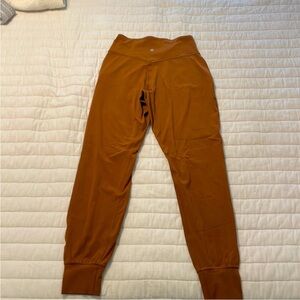lululemon joggers